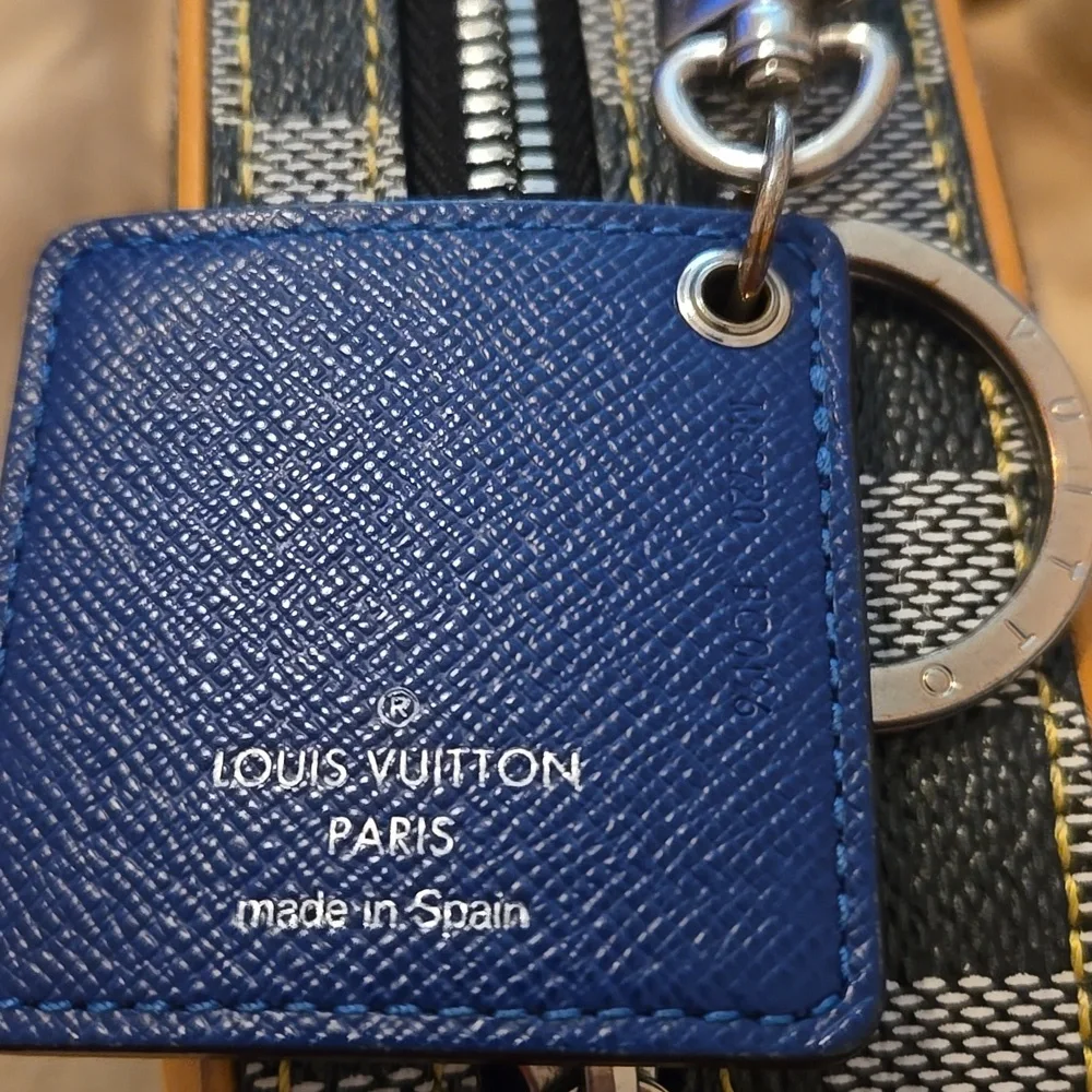 Louis Vuitton Damier Ebene Giraffe Key Holder Charm Jake and Dinos Chapman 2017